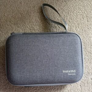 Hard Shell insta360 Camera Accessory Case - Light Gray brand new